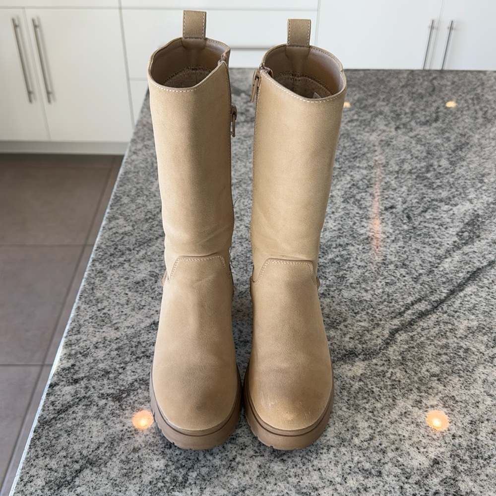 Girls Size 2 Boots